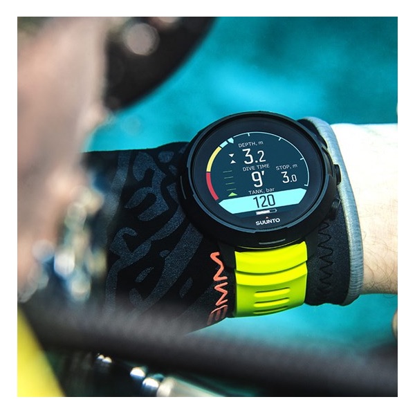 Suunto D5 Black / Lime Dive Computer Saudi