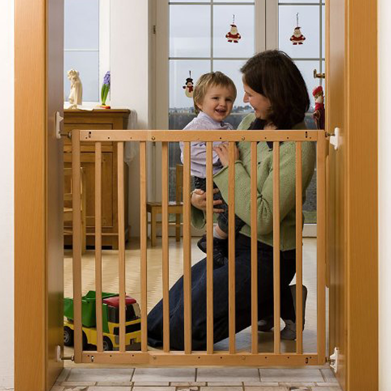 Maya Natural Wooden Safety Gate (Baby and Kids) - DSG170
